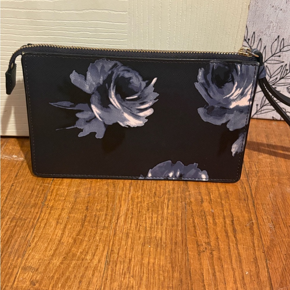 Kate Spade Storybook Blue Floral Wristlet Wallet - Picture 3 of 5